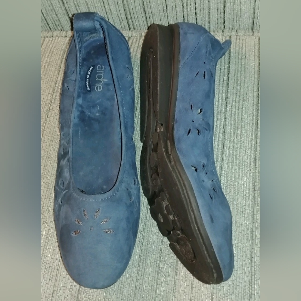 Arche blue suede ballet flats